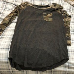 Long sleeve shirt